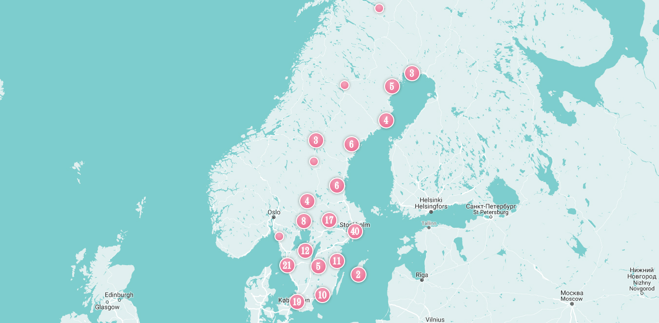 Kartbild över hela Sverige med alla folkhögskolor markerade.